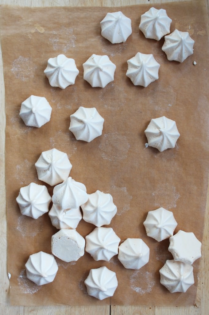 meringue-kisses-5